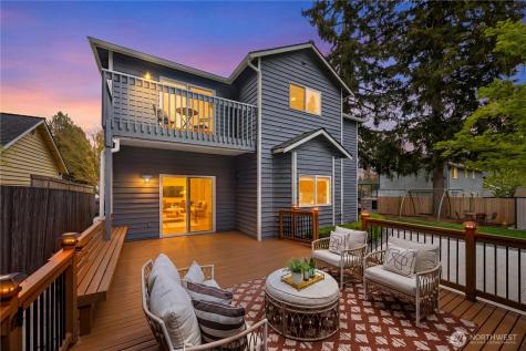 10729 23rd Avenue NE Seattle WA 98125