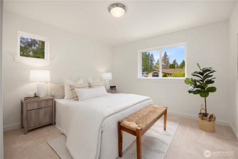 10729 23rd Avenue NE Seattle WA 98125