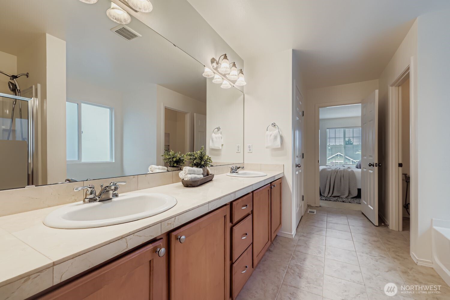 20402 124th Avenue NE Bothell WA 98011