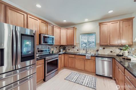 20402 124th Avenue NE Bothell WA 98011