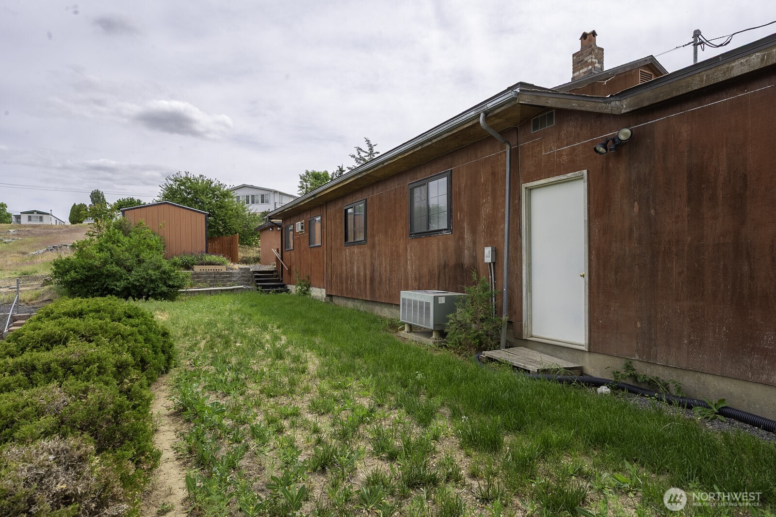618 1st Avenue NE Soap Lake WA 98851