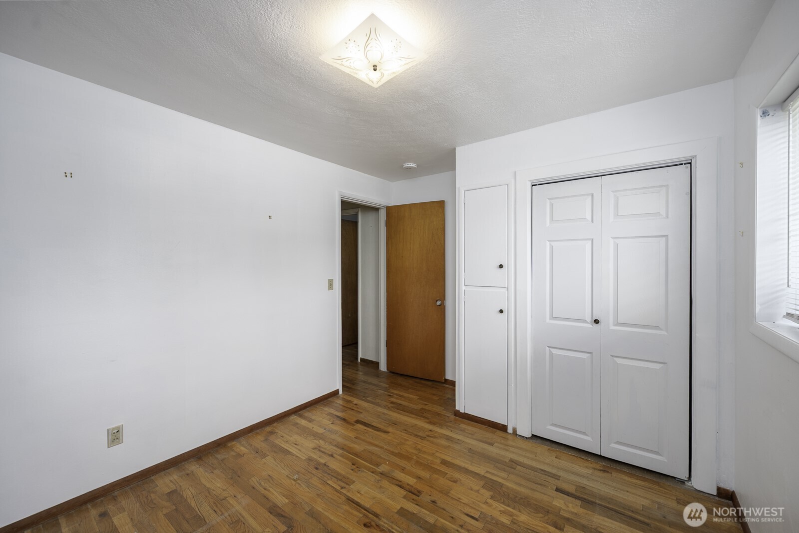 618 1st Avenue NE Soap Lake WA 98851