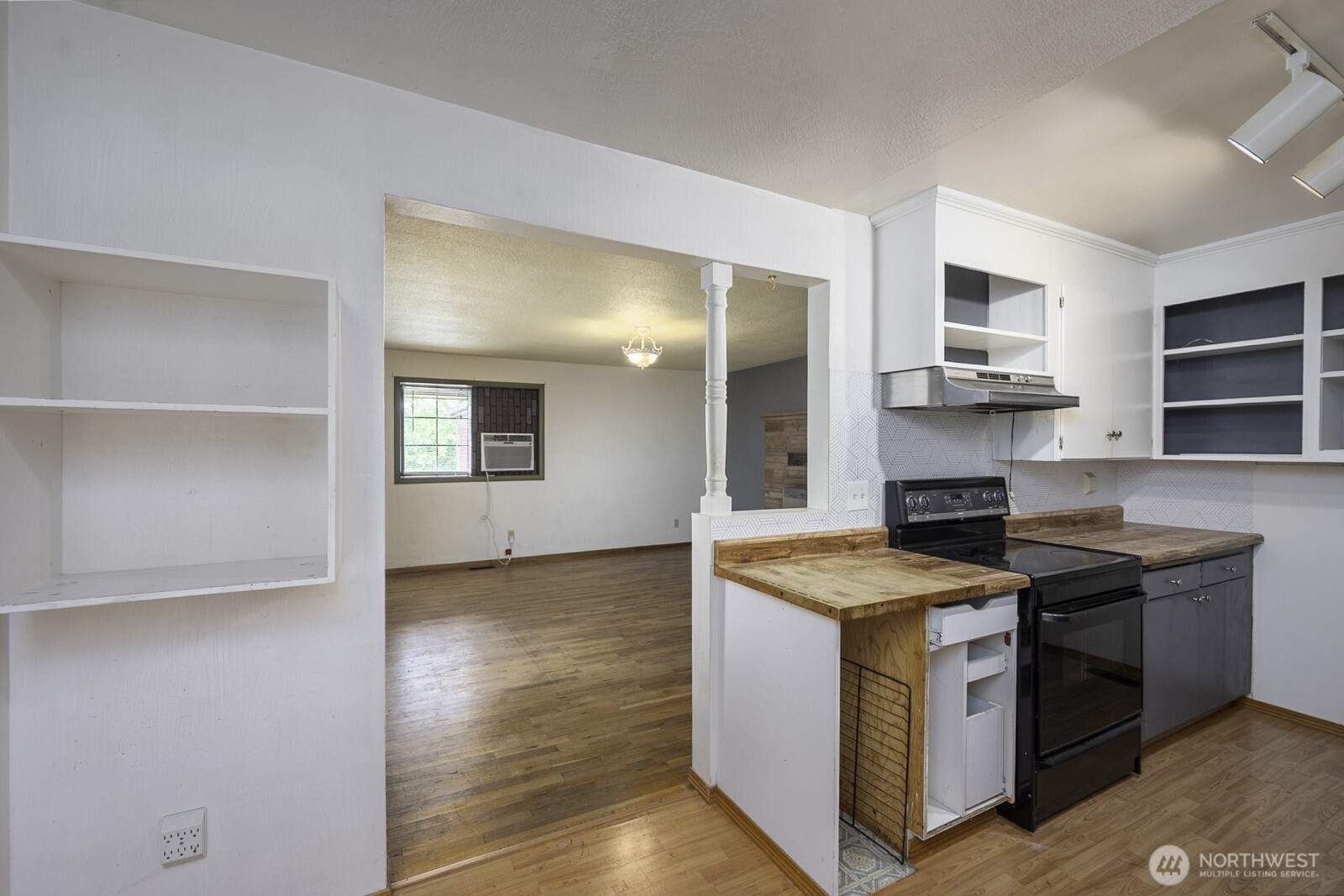 618 1st Avenue NE Soap Lake WA 98851
