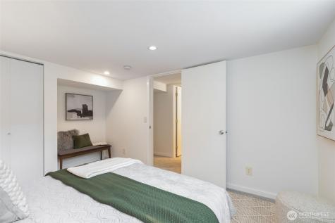 551 NE 84th Street Seattle WA 98115