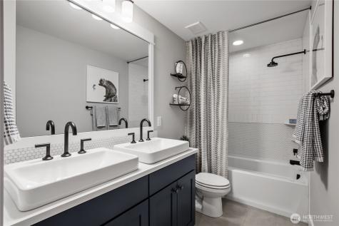 6198 Lochan Road SW Port Orchard WA 98367