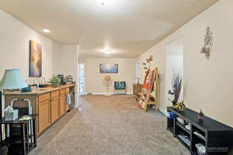 600 N Bluff West Drive Moses Lake WA 98837