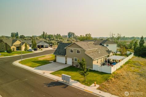 600 N Bluff West Drive Moses Lake WA 98837