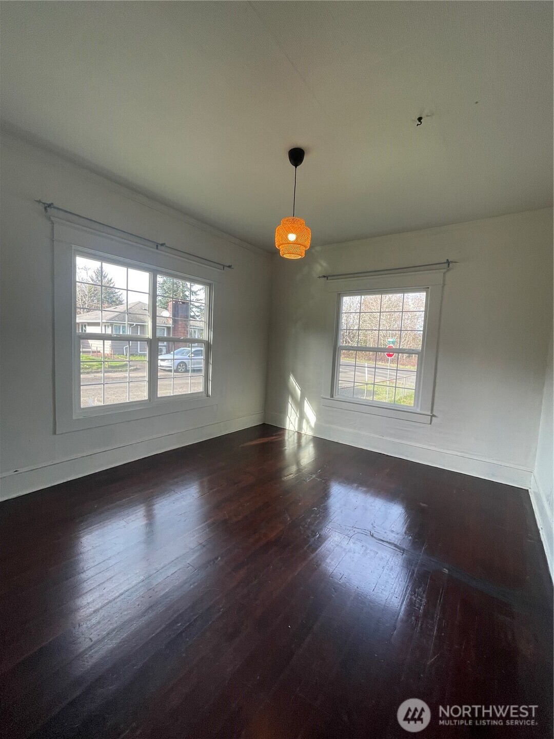2101 Henkle Street Raymond WA 98577