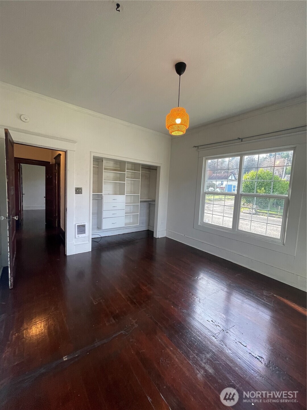 2101 Henkle Street Raymond WA 98577