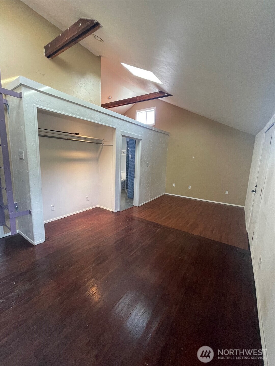 2101 Henkle Street Raymond WA 98577