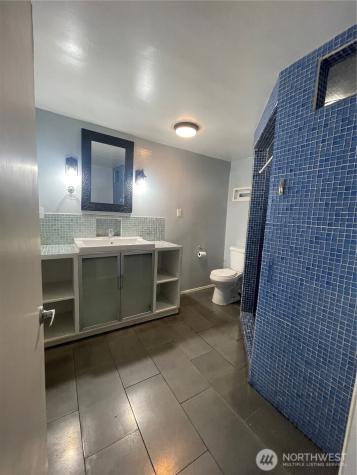2101 Henkle Street Raymond WA 98577