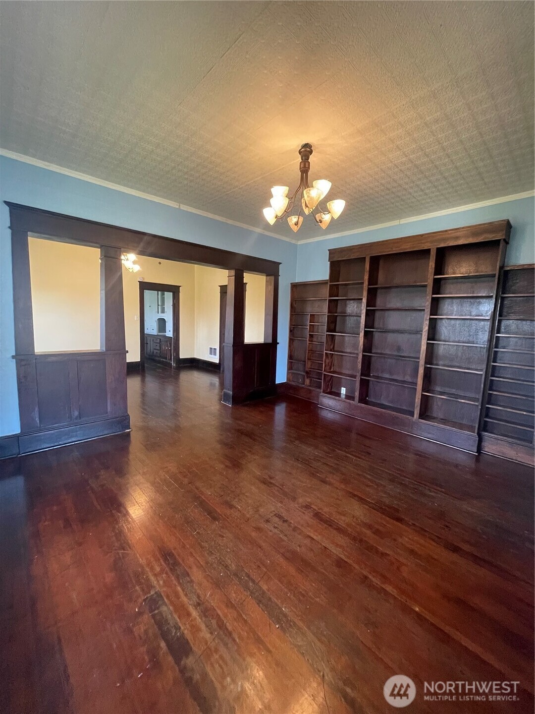 2101 Henkle Street Raymond WA 98577