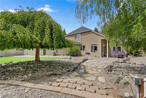 8107 204th Avenue Ct E Bonney Lake WA 98391