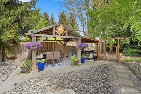 8107 204th Avenue Ct E Bonney Lake WA 98391