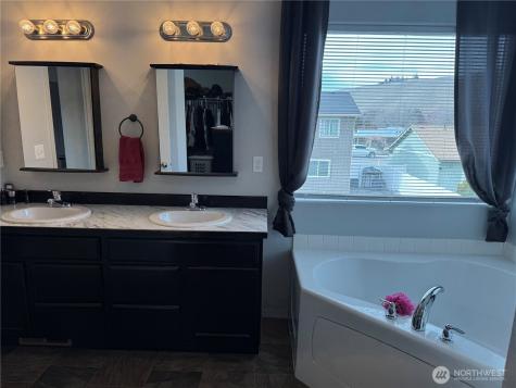 1450 Denny Place Rock Island WA 98850