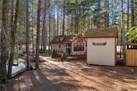 611 N Rainbow Way Hoodsport WA 98548