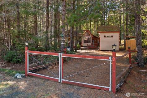 611 N Rainbow Way Hoodsport WA 98548