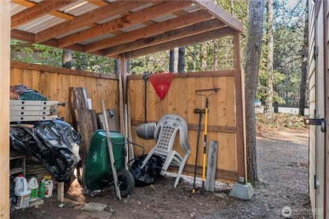 611 N Rainbow Way Hoodsport WA 98548