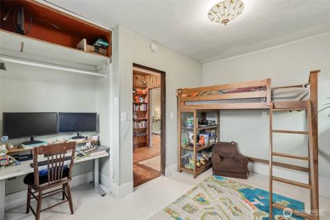 514 S 60th Street Tacoma WA 98408