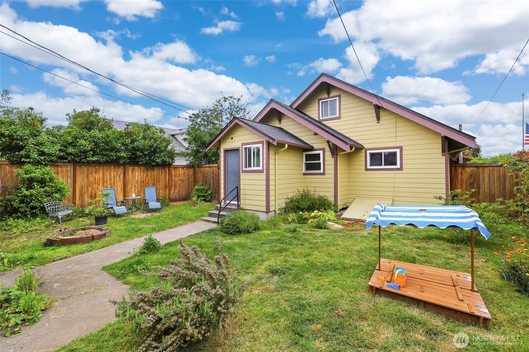 514 S 60th Street Tacoma WA 98408