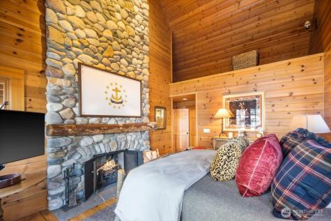 2063 Thorndyke Road Port Ludlow WA 98365