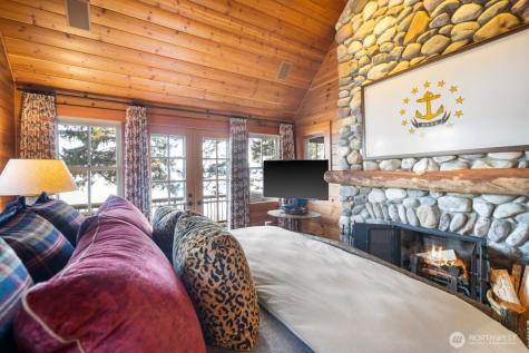 2063 Thorndyke Road Port Ludlow WA 98365