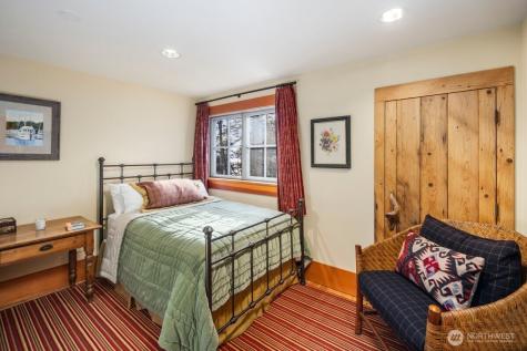 2063 Thorndyke Road Port Ludlow WA 98365