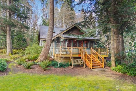 2063 Thorndyke Road Port Ludlow WA 98365