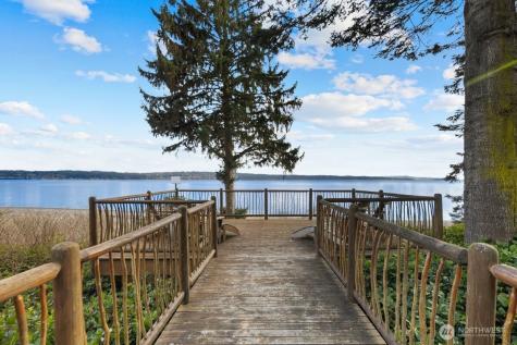 2063 Thorndyke Road Port Ludlow WA 98365