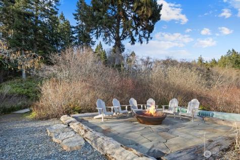 2063 Thorndyke Road Port Ludlow WA 98365