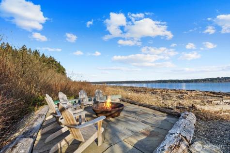 2063 Thorndyke Road Port Ludlow WA 98365