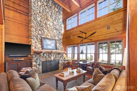 2063 Thorndyke Road Port Ludlow WA 98365
