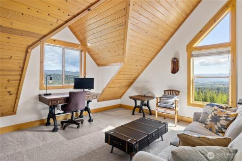 771 Whisper Creek Drive Cle Elum WA 98922