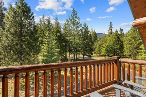 771 Whisper Creek Drive Cle Elum WA 98922