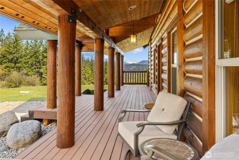 771 Whisper Creek Drive Cle Elum WA 98922