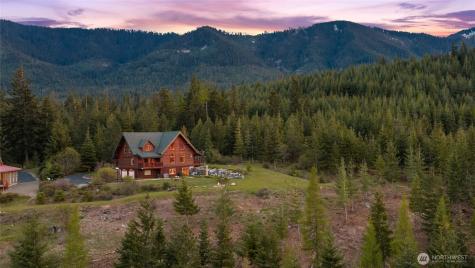 771 Whisper Creek Drive Cle Elum WA 98922