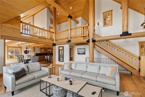 771 Whisper Creek Drive Cle Elum WA 98922