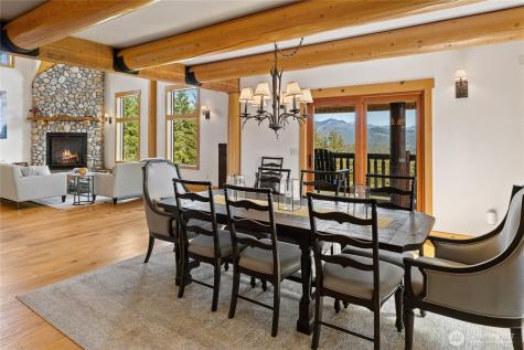 771 Whisper Creek Drive Cle Elum WA 98922