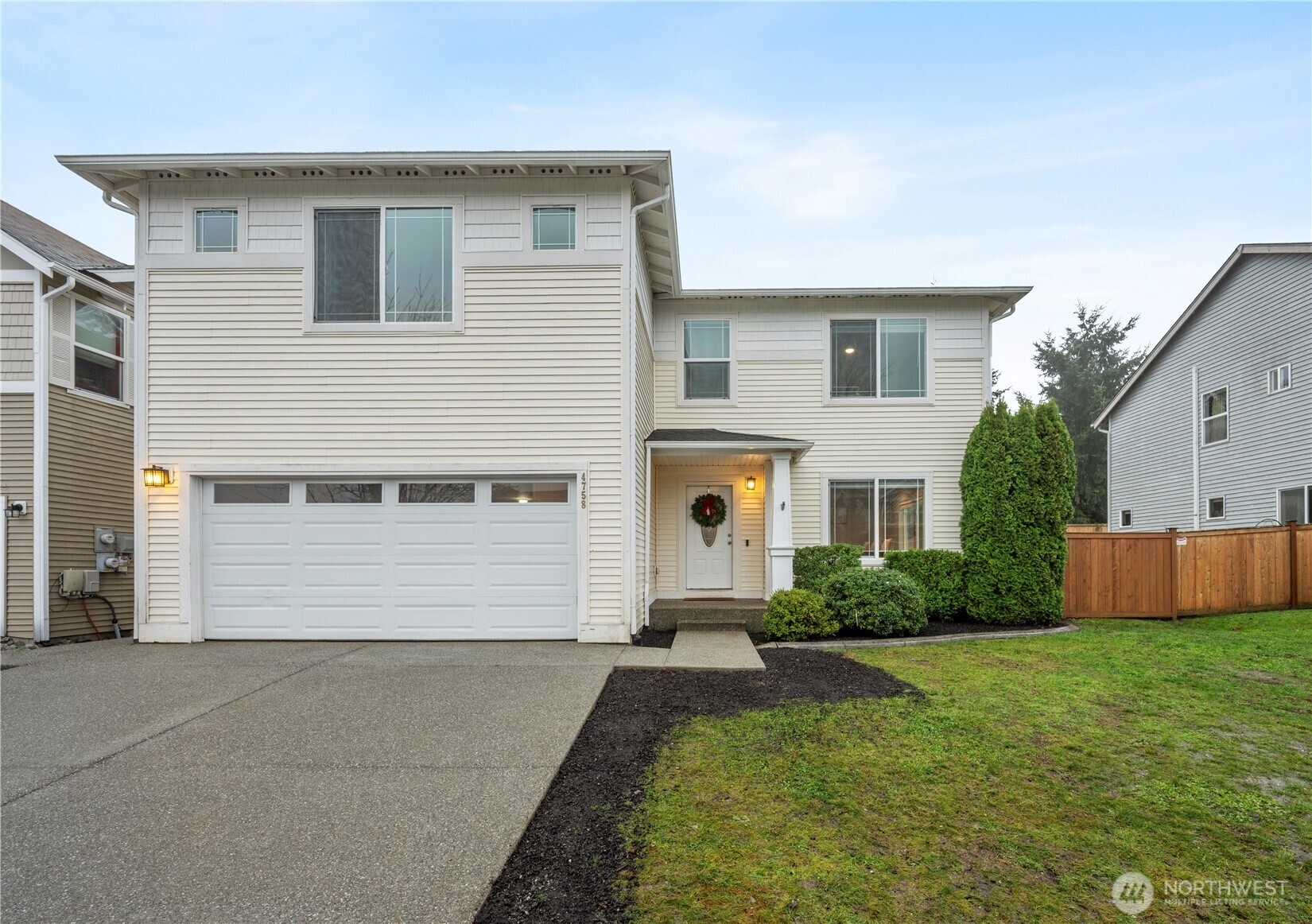 4758 Mount Baker Loop Mount Vernon WA 98273