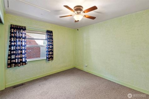 410 S Charleston Avenue Bremerton WA 98312