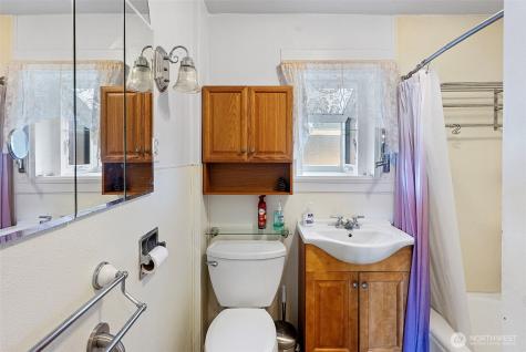 410 S Charleston Avenue Bremerton WA 98312