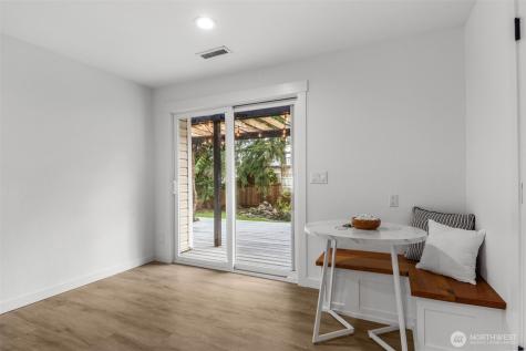 20511 Greening Road Bothell WA 98012