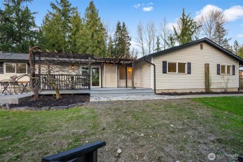 20511 Greening Road Bothell WA 98012