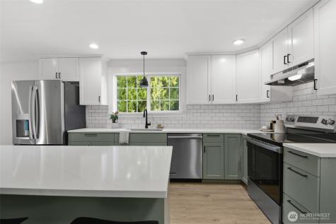 20511 Greening Road Bothell WA 98012