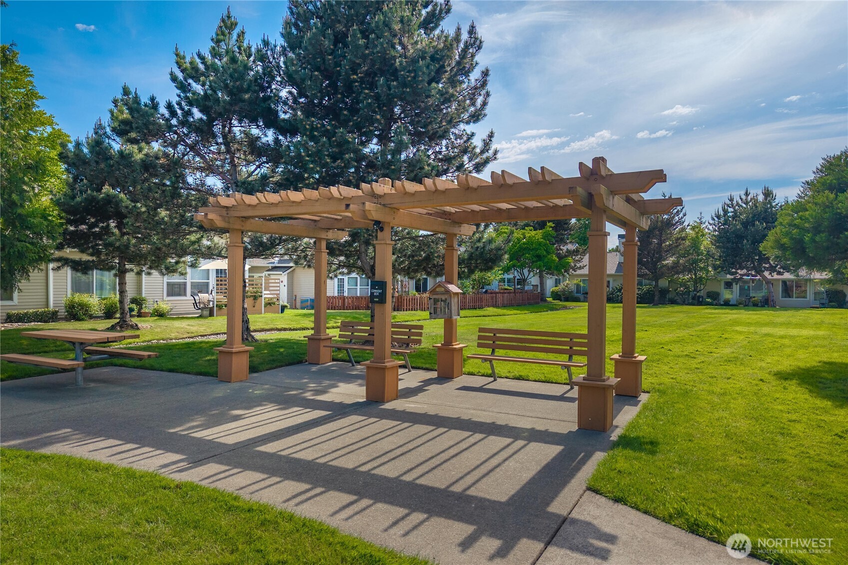 6008 Nathan Way SE Auburn WA 98092