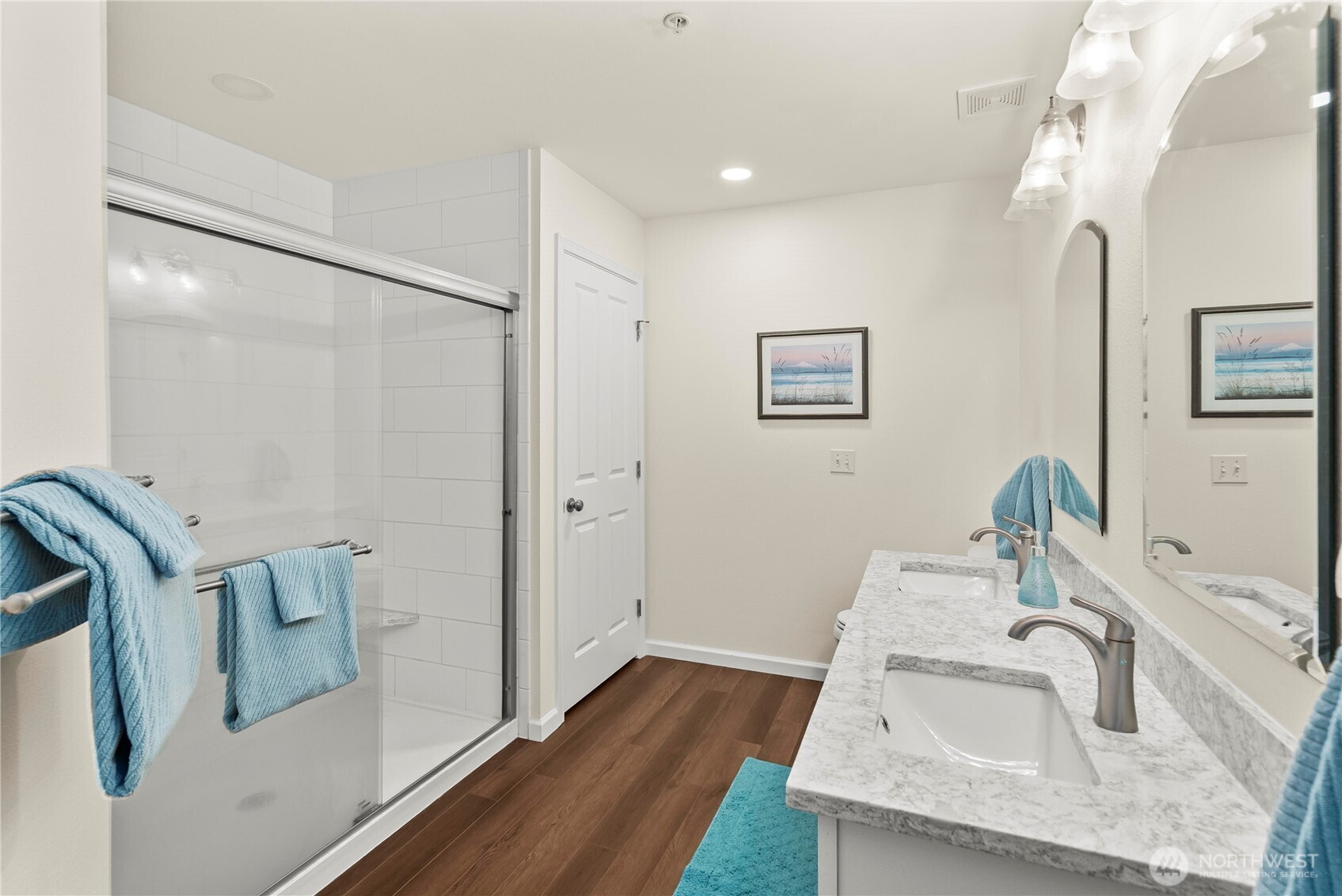 6008 Nathan Way SE Auburn WA 98092