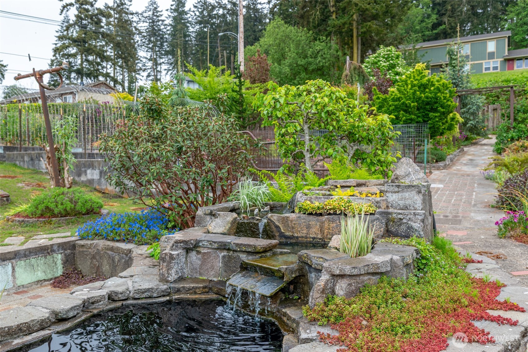 3183 Hawks Prairie Road Oak Harbor WA 98277