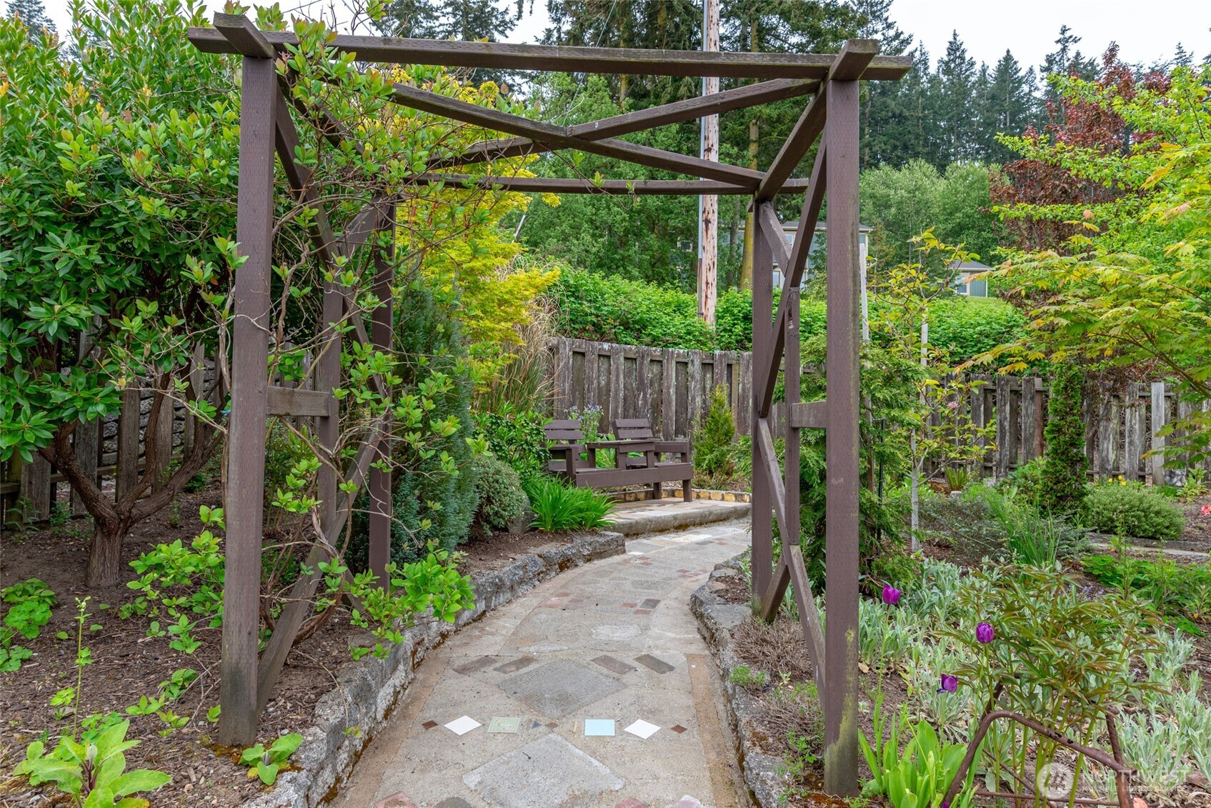 3183 Hawks Prairie Road Oak Harbor WA 98277