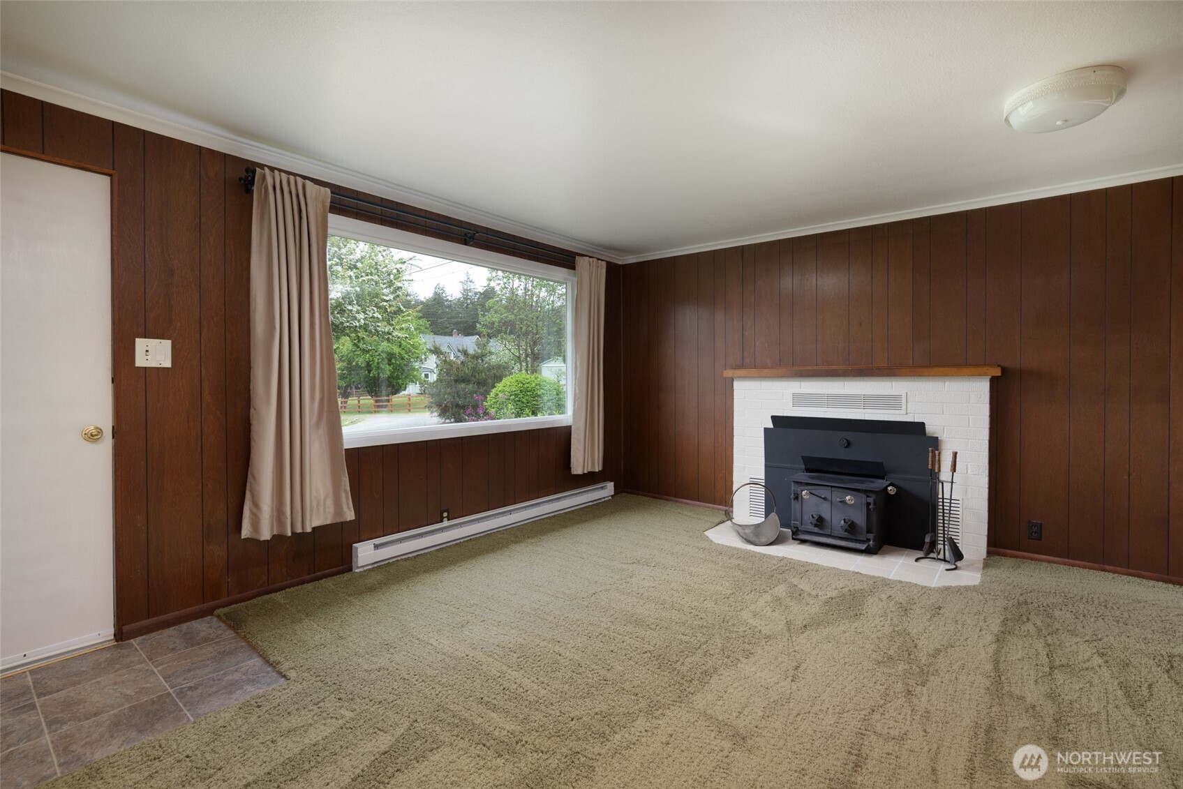 3183 Hawks Prairie Road Oak Harbor WA 98277