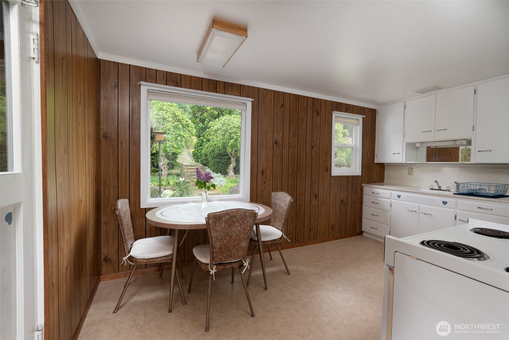 3183 Hawks Prairie Road Oak Harbor WA 98277